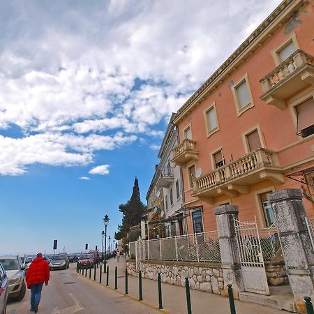 Apartments By The Sea 1050 Rovinj Exterior foto
