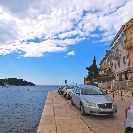 Apartments By The Sea 1050 Rovinj Exterior foto